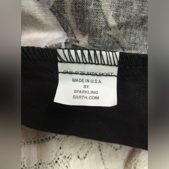 Sparkling Earth Skull and Roses Headwrap - Picture 4 of 4